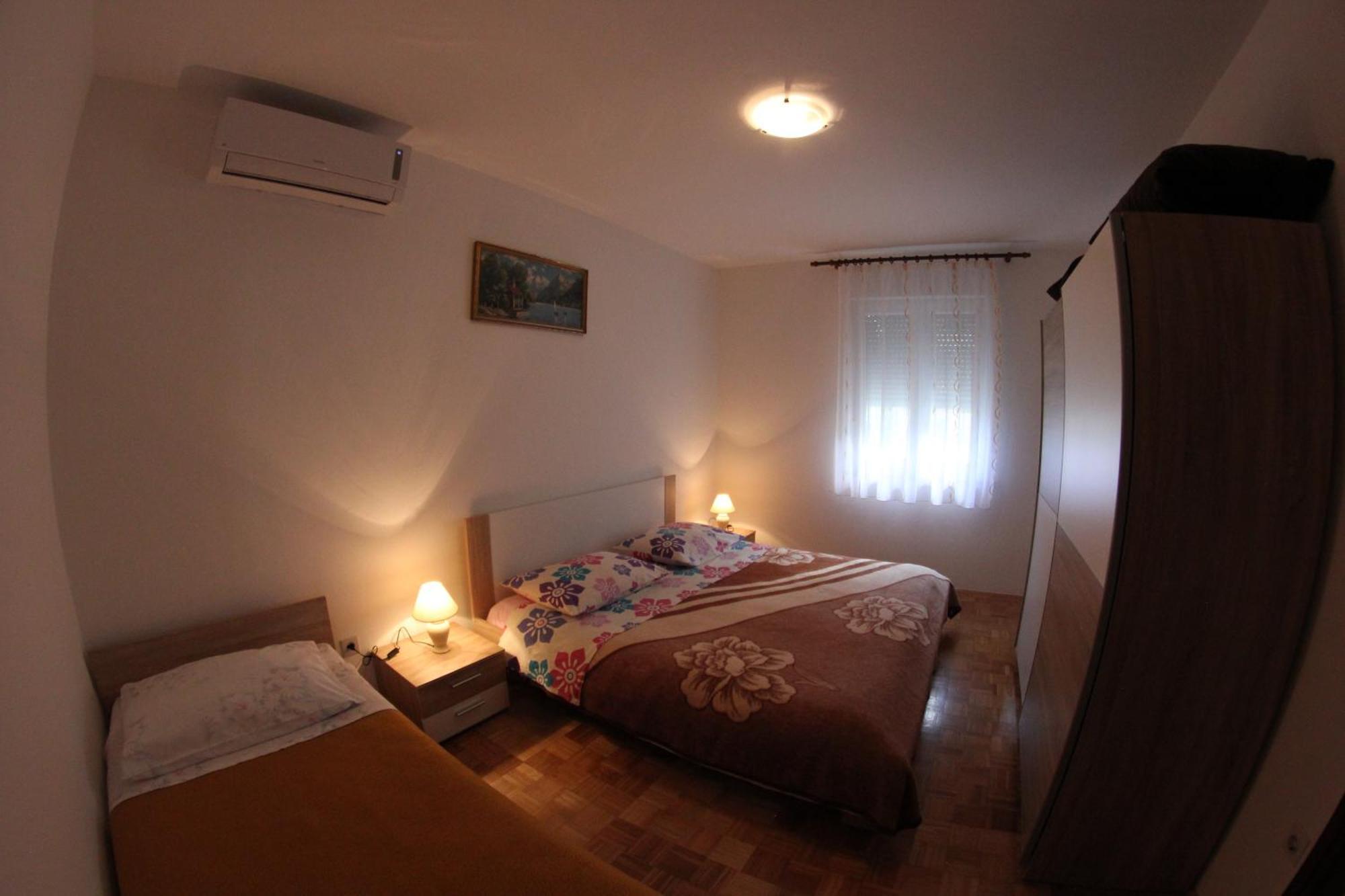 Apartments Neno Ουμάγκ Δωμάτιο φωτογραφία