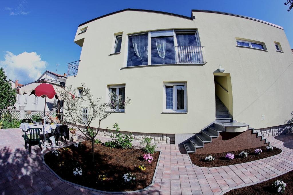 Apartments Neno Ουμάγκ Εξωτερικό φωτογραφία
